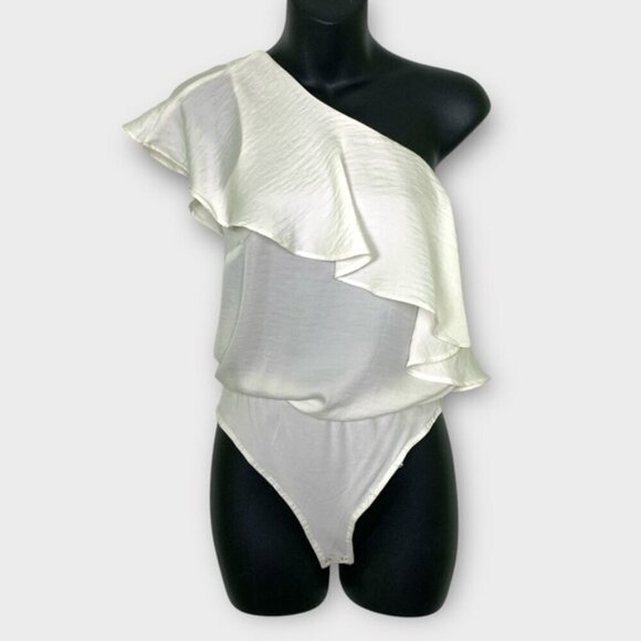Forever 21 One-Shoulder White Ruffle Bodysuit - Picture 1 of 7